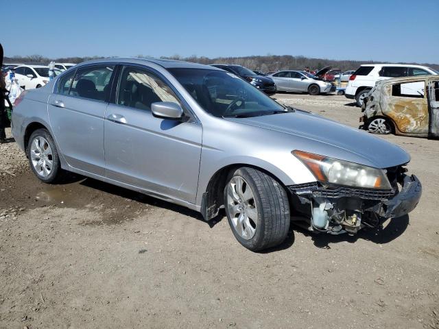 JHMCP26718C050388 - 2008 HONDA ACCORD EX SILVER photo 4