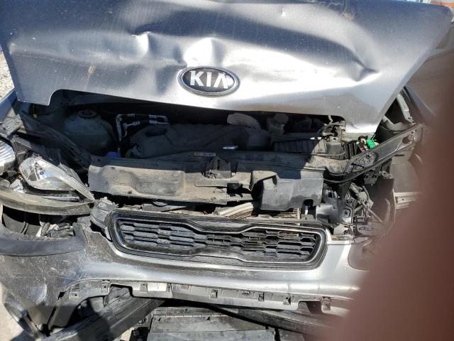 KNDJT2A59D7541823 - 2013 KIA SOUL GRAY photo 11