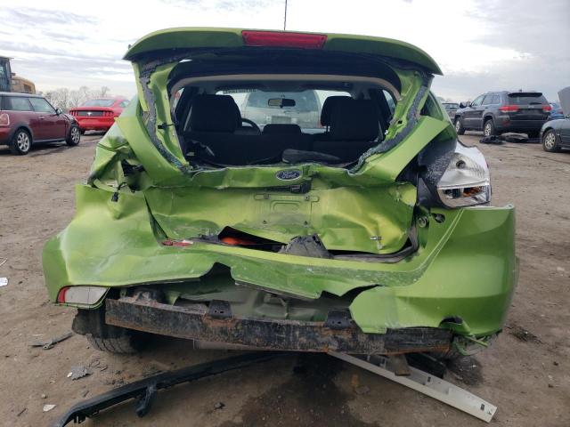 1FADP3K25JL257643 - 2018 FORD FOCUS SE GREEN photo 6