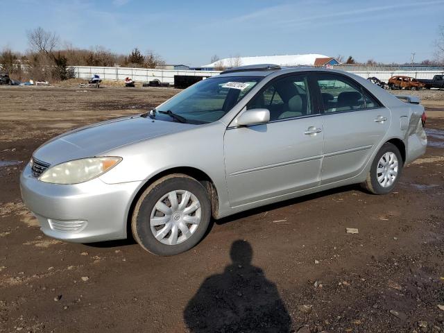 4T1BE32K16U734900 - 2006 TOYOTA CAMRY LE SILVER photo 1