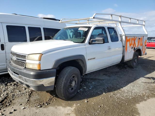 1GBHC29U35E105920 - 2005 CHEVROLET SILVERADO C2500 HEAVY DUTY WHITE photo 1