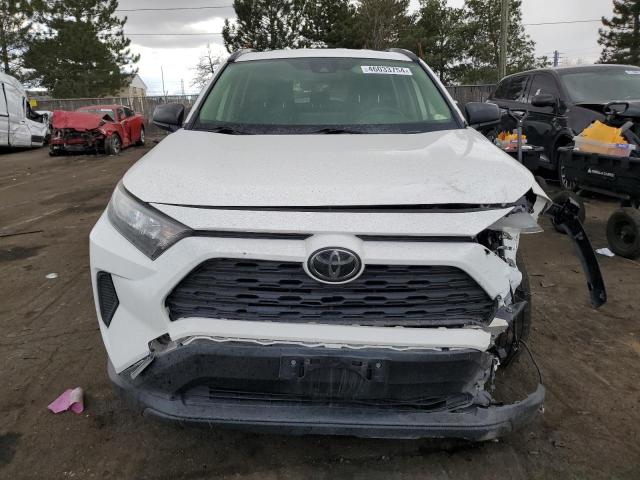 JTMF1RFV2KD029266 - 2019 TOYOTA RAV4 LE WHITE photo 5