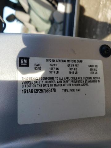 1G1AK12F257588478 - 2005 CHEVROLET COBALT SILVER photo 13