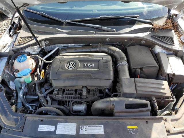 1VWDT7A37HC028332 - 2017 VOLKSWAGEN PASSAT R-LINE فضي صورة 11