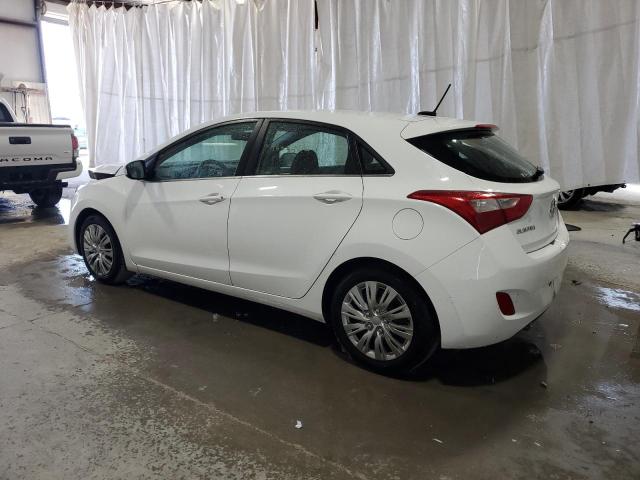 KMHD35LH5GU324647 - 2016 HYUNDAI ELANTRA GT WHITE photo 2