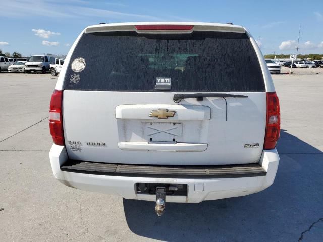 3GNFC160X7G235601 - 2007 CHEVROLET SUBURBAN C1500 WHITE photo 6