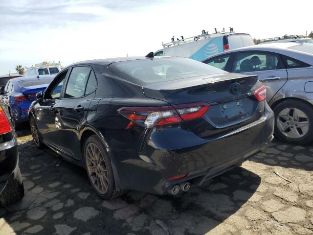 4T1T31AK2RU066352 - 2024 TOYOTA CAMRY SE NIGHT SHADE BLACK photo 2