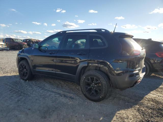 1C4PJMBX6JD562685 - 2018 JEEP CHEROKEE TRAILHAWK BLACK photo 2