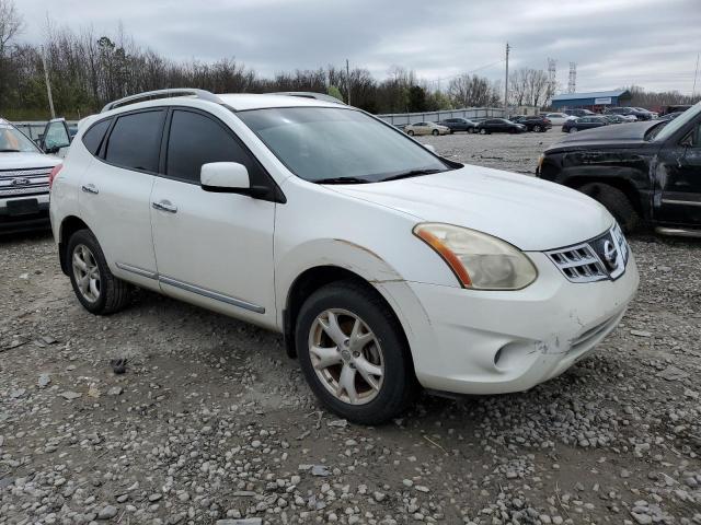 JN8AS5MT2BW152334 - 2011 NISSAN ROGUE S WHITE photo 4