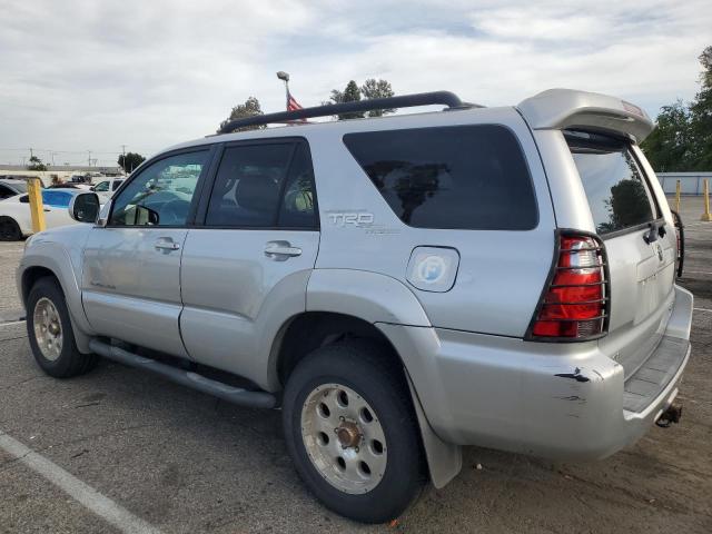 JTEBU14R160100320 - 2006 TOYOTA 4RUNNER SR5 SILVER photo 2