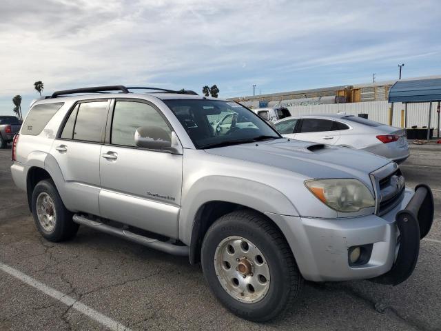 JTEBU14R160100320 - 2006 TOYOTA 4RUNNER SR5 SILVER photo 4