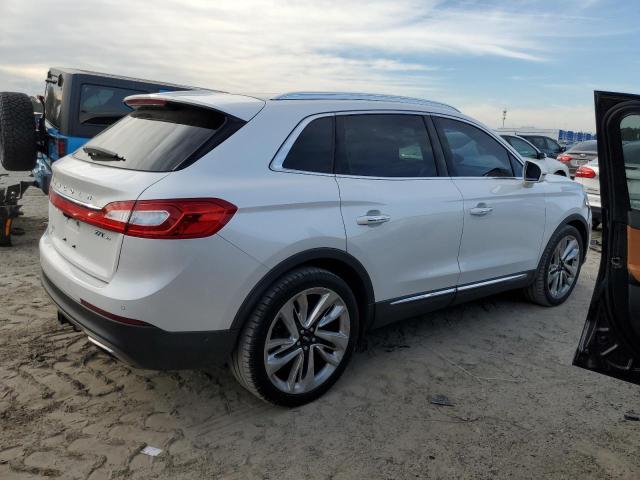 2LMPJ8LP1JBL43421 - 2018 LINCOLN MKX RESERVE WHITE photo 3