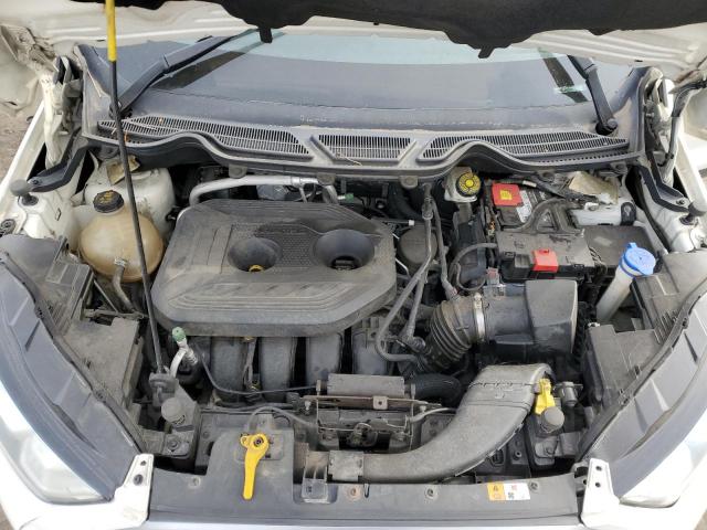 MAJ6P1UL8JC164697 - 2018 FORD ECOSPORT SE 白色 照片 12