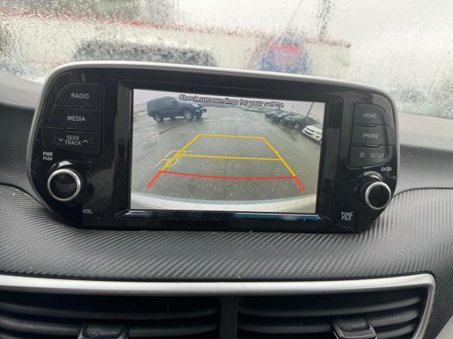 KM8J2CA47KU870198 - 2019 HYUNDAI TUCSON SE SILVER photo 10