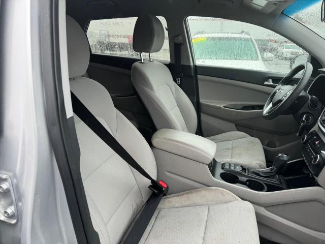 KM8J2CA47KU870198 - 2019 HYUNDAI TUCSON SE SILVER photo 5