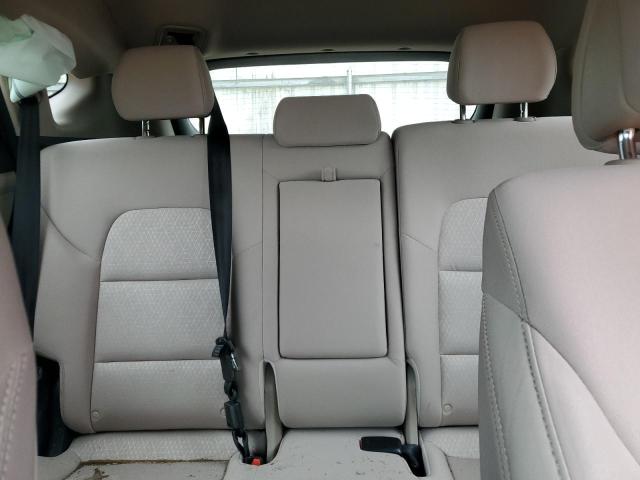 KM8J23A45JU726055 - 2018 HYUNDAI TUCSON SE WHITE photo 10