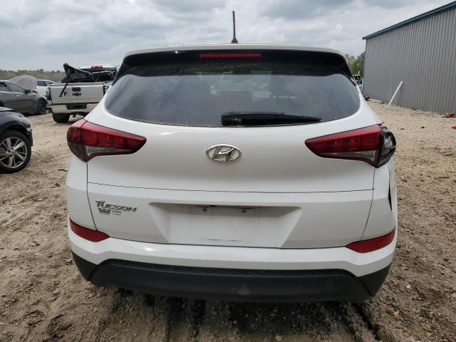 KM8J23A45JU726055 - 2018 HYUNDAI TUCSON SE WHITE photo 6