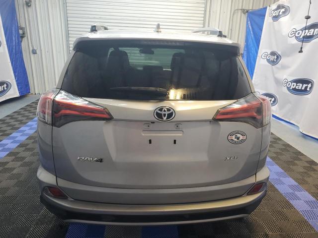 2T3WFREV7JW486563 - 2018 TOYOTA RAV4 ADVENTURE SILVER photo 6