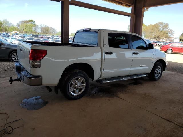 5TBEV54107S457981 - 2007 TOYOTA TUNDRA CREWMAX SR5 WHITE photo 3