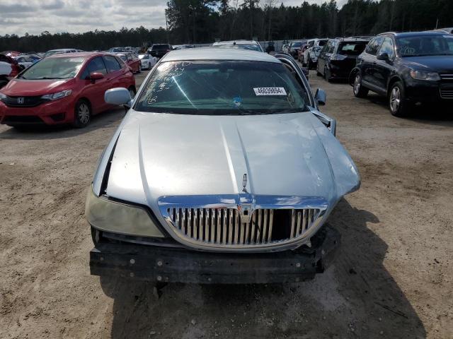 1LNHM81V76Y640437 - 2006 LINCOLN TOWN CAR SIGNATURE BLUE photo 5