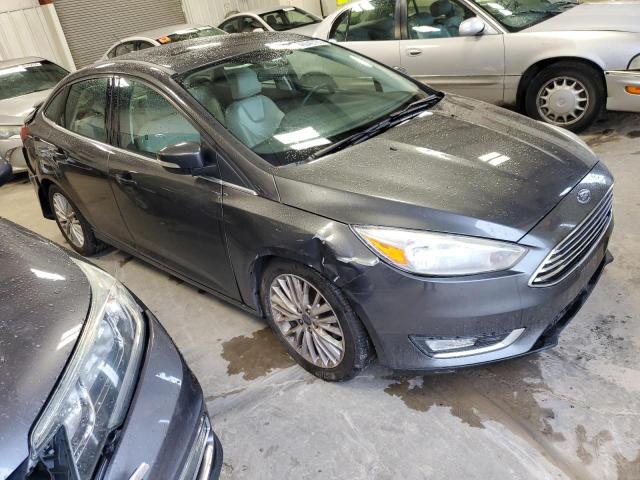 1FADP3J21JL280709 - 2018 FORD FOCUS TITANIUM GRAY photo 4