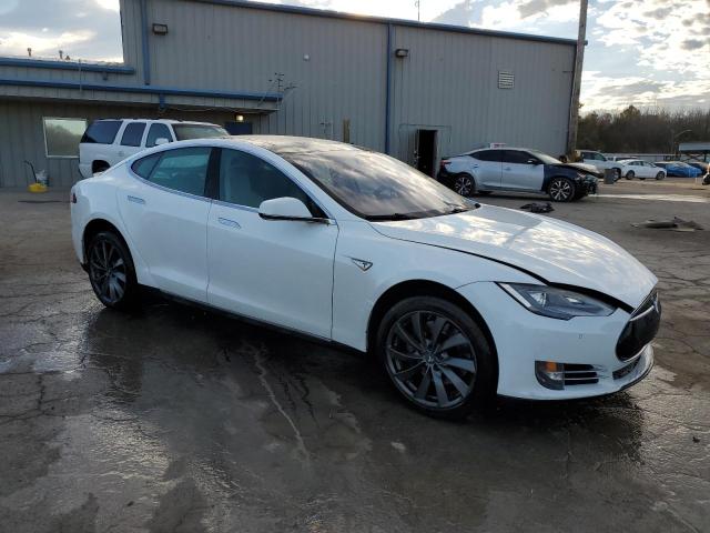 5YJSA1DP1DFP21082 - 2013 TESLA MODEL S WHITE photo 4