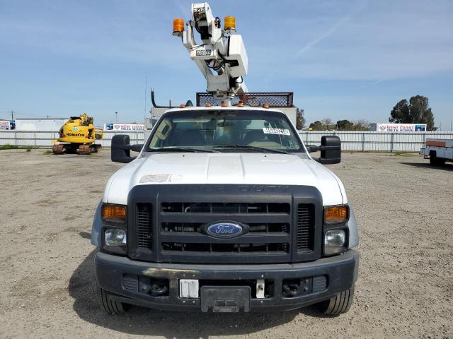 1FD4F46Y58EB78307 - 2008 FORD F450 SUPER DUTY WHITE photo 5