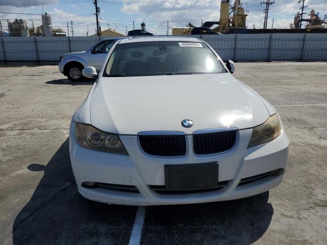 WBAVC53548FZ82817 - 2008 BMW 328 I SULEV WHITE photo 5