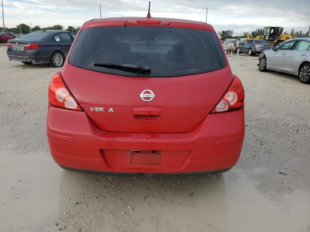 3N1BC1CP1BL398441 - 2011 NISSAN VERSA S RED photo 6