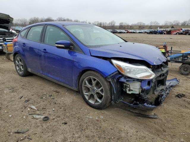 1FADP3K24EL275802 - 2014 FORD FOCUS SE BLUE photo 4