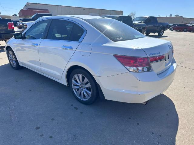 1HGCP3F86BA009890 - 2011 HONDA ACCORD EXL WHITE photo 3