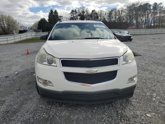 1GNKRFED7CJ318751 - 2012 CHEVROLET TRAVERSE LS WHITE photo 5