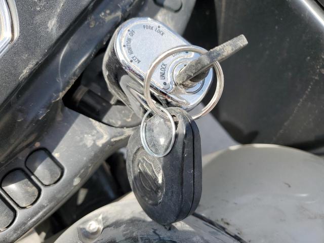 1HD1KHC16NB649152 - 2022 HARLEY-DAVIDSON FLTRX 奶油色 照片 8