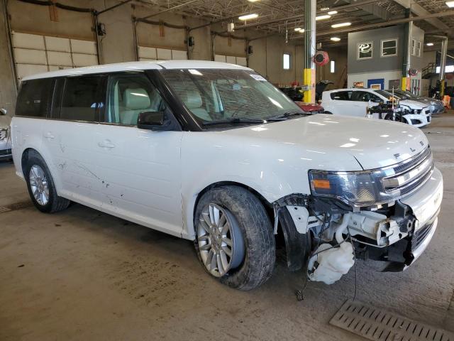 2FMHK6C8XDBD11405 - 2013 FORD FLEX SEL WHITE photo 4