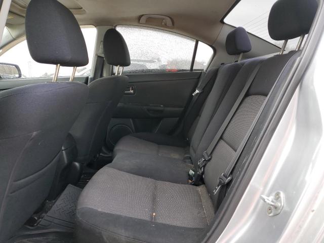 JM1BK32F471765318 - 2007 MAZDA 3 I GRAY photo 10