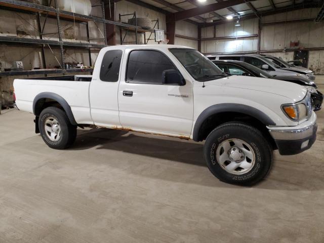 5TEWM72N23Z263367 - 2003 TOYOTA TACOMA XTRACAB WHITE photo 4