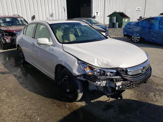 1HGCR2F72HA090746 - 2017 HONDA ACCORD EX WHITE photo 4