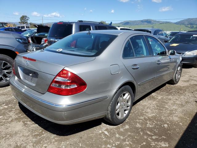 WDBUF65J55A647742 - 2005 MERCEDES-BENZ E-CLASS E3 320 BROWN photo 3