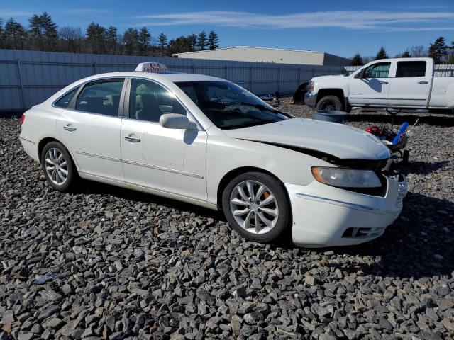 KMHFC46F77A155522 - 2007 HYUNDAI AZERA SE WHITE photo 4