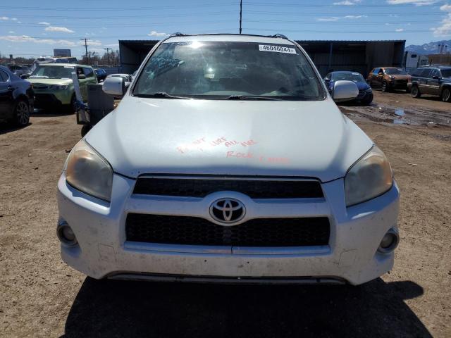 2T3YF4DV0BW086083 - 2011 TOYOTA RAV4 LIMITED WHITE photo 5