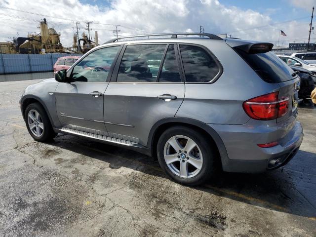 5UXZW0C55CL664387 - 2012 BMW X5 XDRIVE35D GRAY photo 2