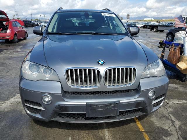 5UXZW0C55CL664387 - 2012 BMW X5 XDRIVE35D GRAY photo 5