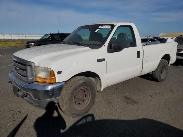 1FTNF20S11EB66145 - 2001 FORD F250 SUPER DUTY WHITE photo 1