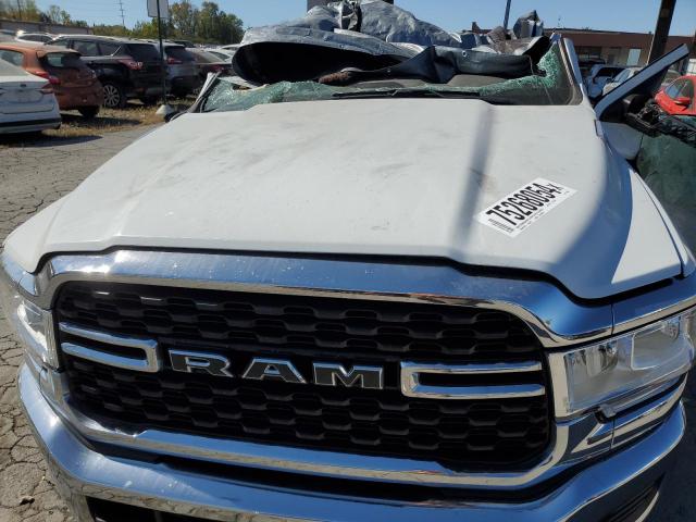 3C6UR5DL4NG119897 - 2022 RAM 2500 BIG HORN/LONE STAR WHITE photo 11