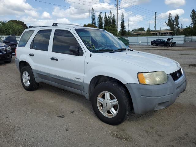 1FMYU03131KB99753 - 2001 FORD ESCAPE XLT WHITE photo 4