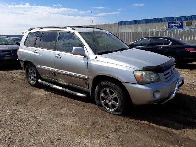 JTEDP21A540007088 - 2004 TOYOTA HIGHLANDER BASE SILVER photo 4