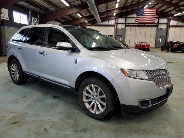 2LMDJ8JK4DBL20360 - 2013 LINCOLN MKX SILVER photo 4