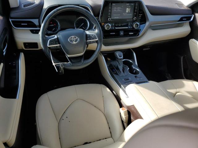 5TDGZRBH9NS573513 - 2022 TOYOTA HIGHLANDER XLE RED photo 8