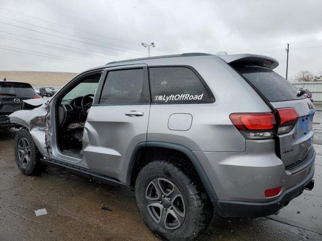 1C4RJFLG5HC603617 - 2017 JEEP GRAND CHER TRAILHAWK SILVER photo 2