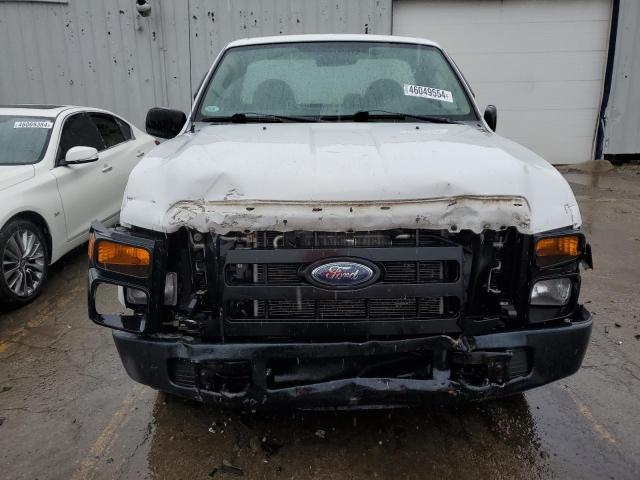 1FTNF20558ED38584 - 2008 FORD F250 SUPER DUTY WHITE photo 5